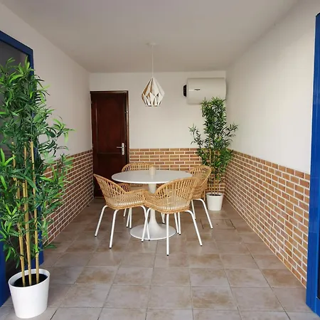 La Condesa Apartment Orzola